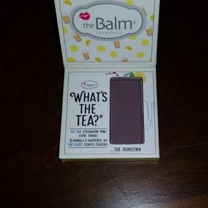 What's the tea? Eye shadow